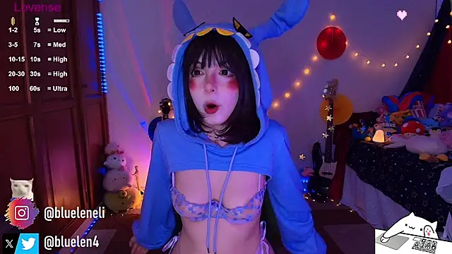 bluelen's Live XXX Chat