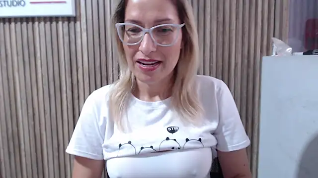 Greys_Mandahian – Live XXX-chat