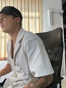 XXX chat uživo modela Alexander_ferre