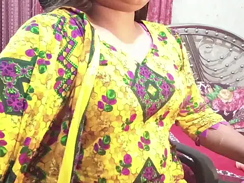 Nusrat_Faria Live XXX-Chat