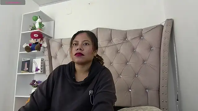 Chatroom XXX en direct de Madi_cutee