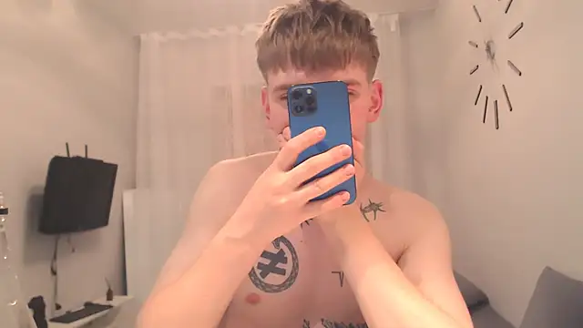 Chatroom XXX en direct de Fredd_Xanders