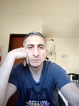 Alejandro83bsf's Live XXX Chat