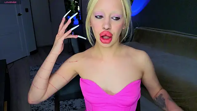 دردشة Luna_Beverly الجنسية المباشرة