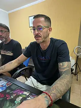 MeladoDiMel – Naživo XXX chat
