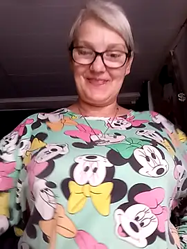Chat XXX en directo de irinamaux