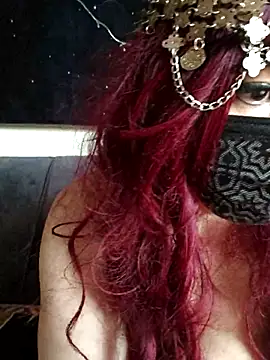 Egyptianmilf2000's Live XXX Chat