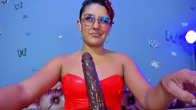 Chat XXX en directo de Kaira_mosse
