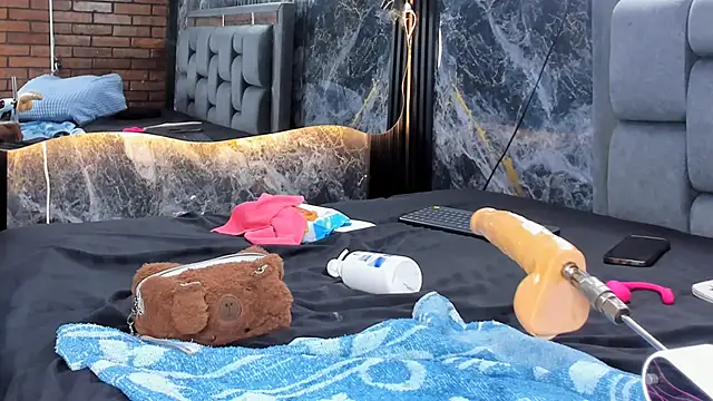Couple_Gold69's Live XXX Chat