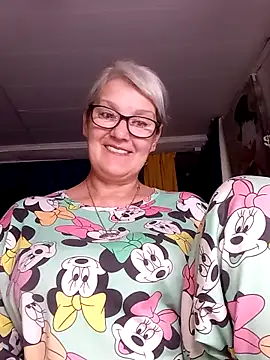 Chat XXX en directo de irinamaux