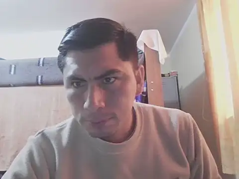 Migueles96 Pertunjukan Webcam