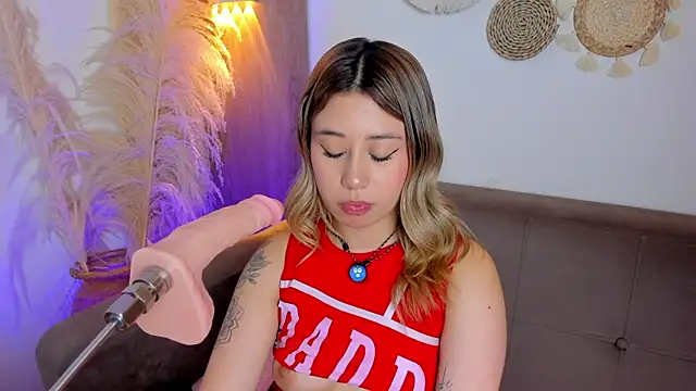 Amber_Palmer – Naživo XXX chat