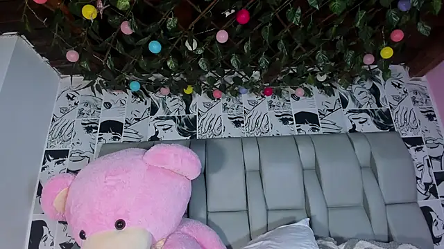 Živý XXX chat LucyRosse