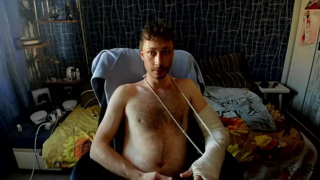 CuteBoy228's Live XXX Chat