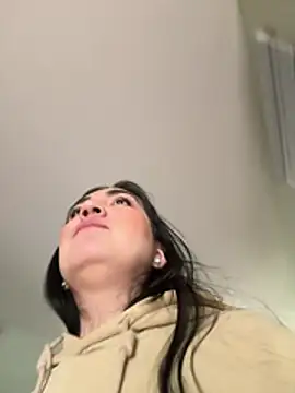 KathiaJenner's Live XXX Chat