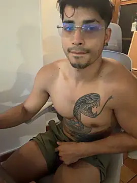 Онлайн чат XXX David_Tresh5