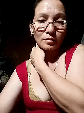 Cucci07 élő XXX-chatje