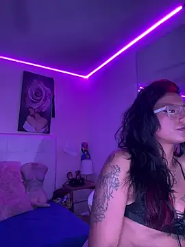 Chat +18 de SamathaMay ao vivo