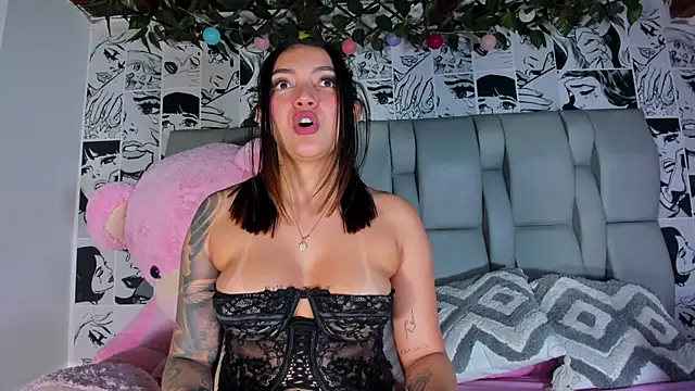 LucyRosse's Live XXX Chat