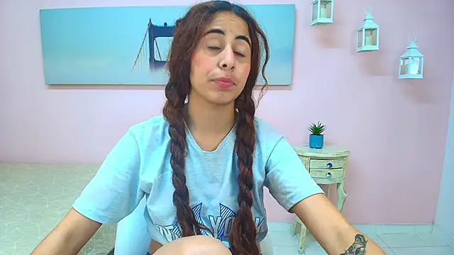 Chat XXX en directo de scarlett_clyde