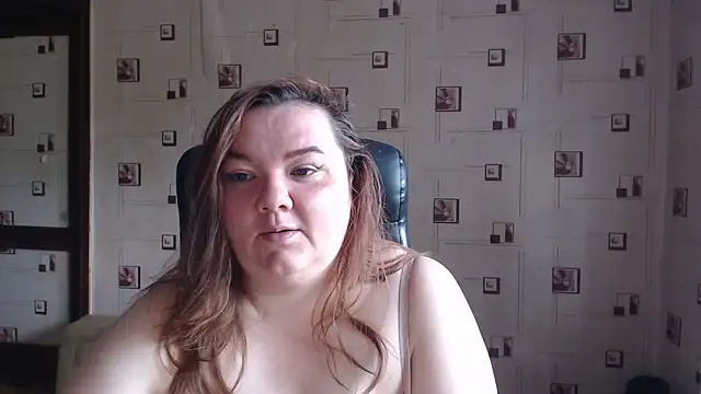 TasyaBigTTs live XXX chat