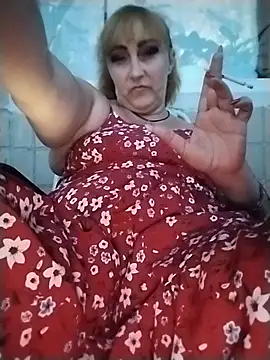 צ'אט XXX בשידור חי של Xelenaxcbbs