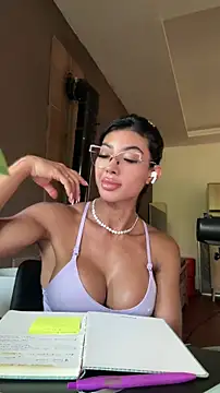 KalaBeckett_'s Live XXX Chat