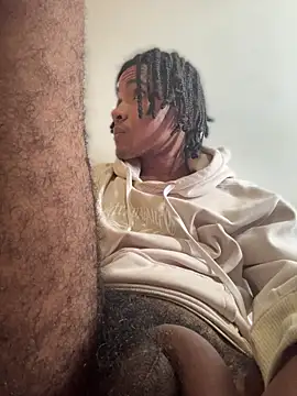 Czat XXX na żywo – BearBigDick_