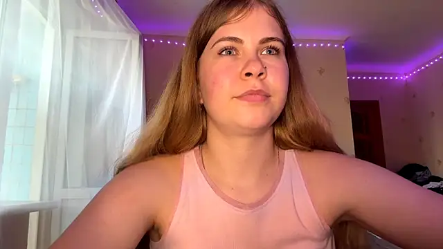 Amy_Maev élő XXX-chatje