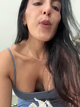 CorinVeil 라이브 XXX 채팅