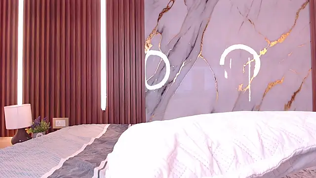 aixa_show élő XXX-chatje
