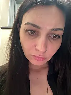 lunalovelee Adlı Modelin Canlı XXX Sohbeti