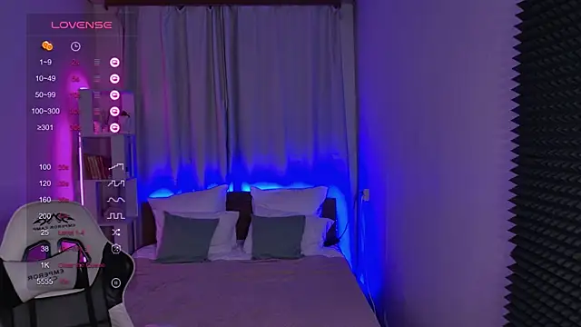 karinahili élő XXX-chatje