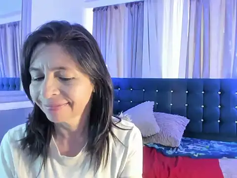 lena_gray Adlı Modelin Canlı XXX Sohbeti