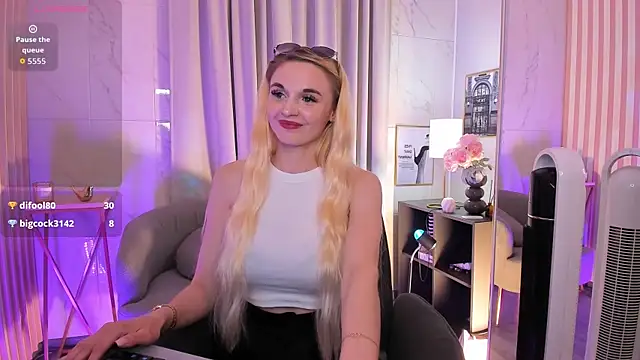 Mila__Lux's Live XXX Chat