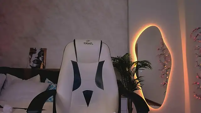 YukiLuna_'s Live XXX Chat