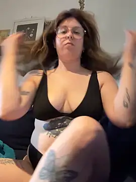 Rosiee69_'s Live XXX Chat