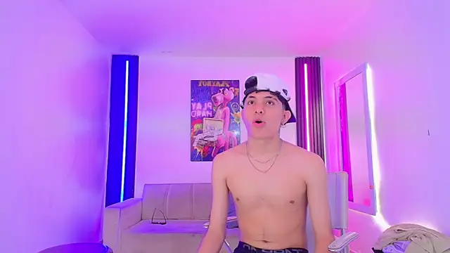 DesiresOfOlympus_ Live XXX-chat