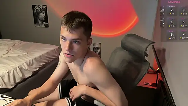 cronck52 Live XXX Chat