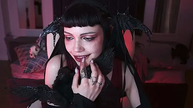 OutfitObsession XXX чат на живо