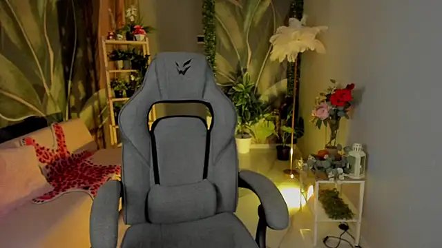 Golden_Dragon's Live XXX Chat
