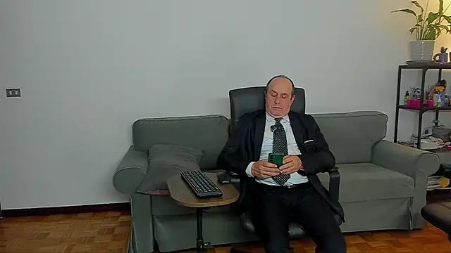 دردشة masterboy50 الجنسية المباشرة