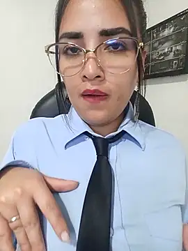Show de webcam de MAYE__13