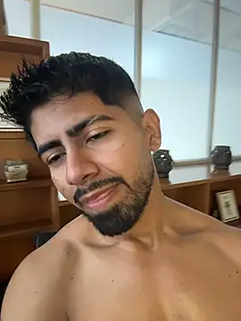 Chat XXX Live Teaserhoussejj_
