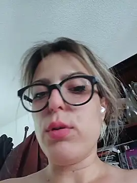 Živý XXX chat dolcehelena993