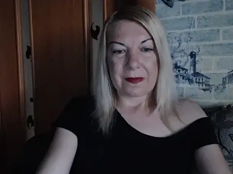 Lillia_Ray Adlı Modelin Canlı XXX Sohbeti