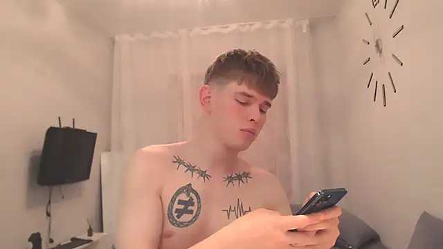 Онлайн чат XXX Fredd_Xanders