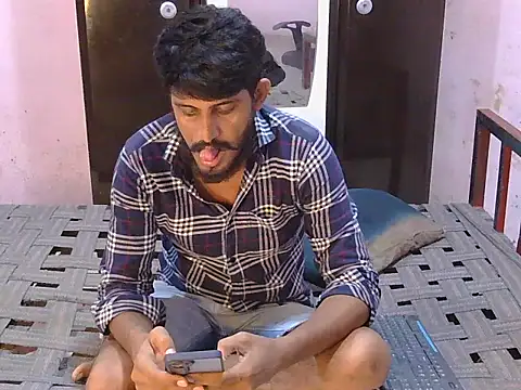 HotXKrish Live XXX Chat