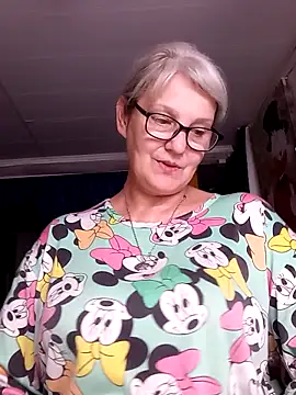 Živý XXX chat irinamaux