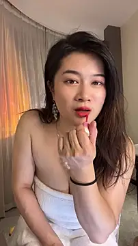 Chat XXX Live mo-mo-69
